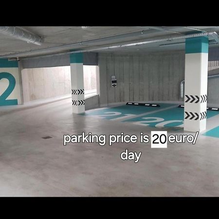 Happy Inn Emporia, Self Chek-In, Parking In The Underground Garage VNO Exteriér fotografie